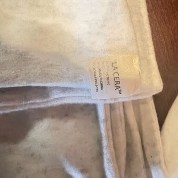 La Cera  Scarf & Bag Set Light Gray  Versatile accessory set - Picture 5 of 8